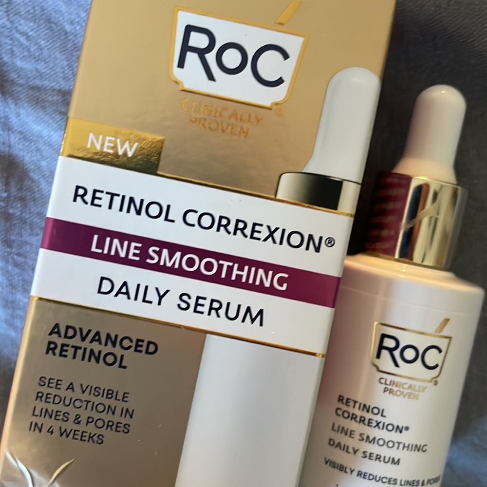 ROC NEW! RETINOL CORREXION LINE SMOOTHING DAILY SERUM